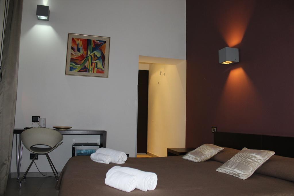 Hotel Crossing Roma 1 Exterior foto